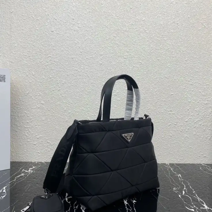 2112DJ0029 Prada Bag 0711